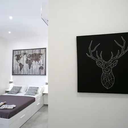 President Bed and Breakfast Νάπολη