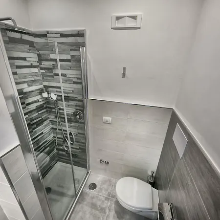 Oda ve Kahvaltı President 4*